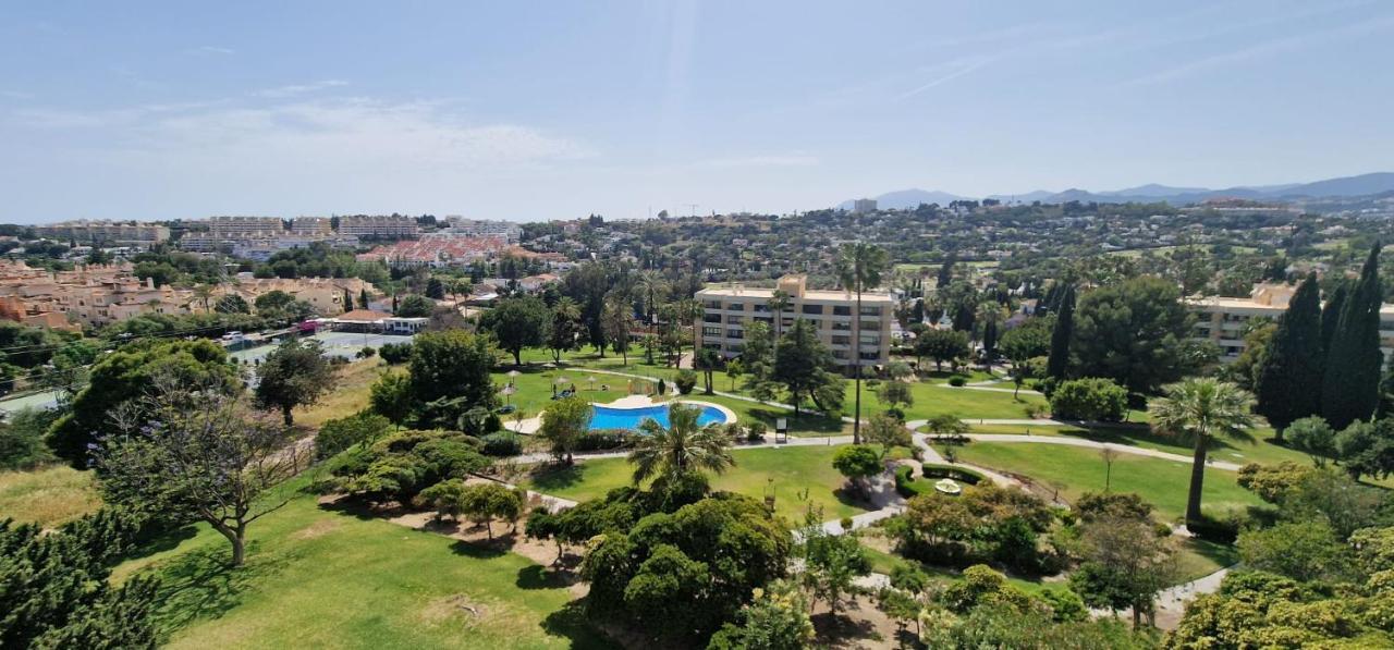 Amazing Apartment With Stunning Views Marbella Exterior photo